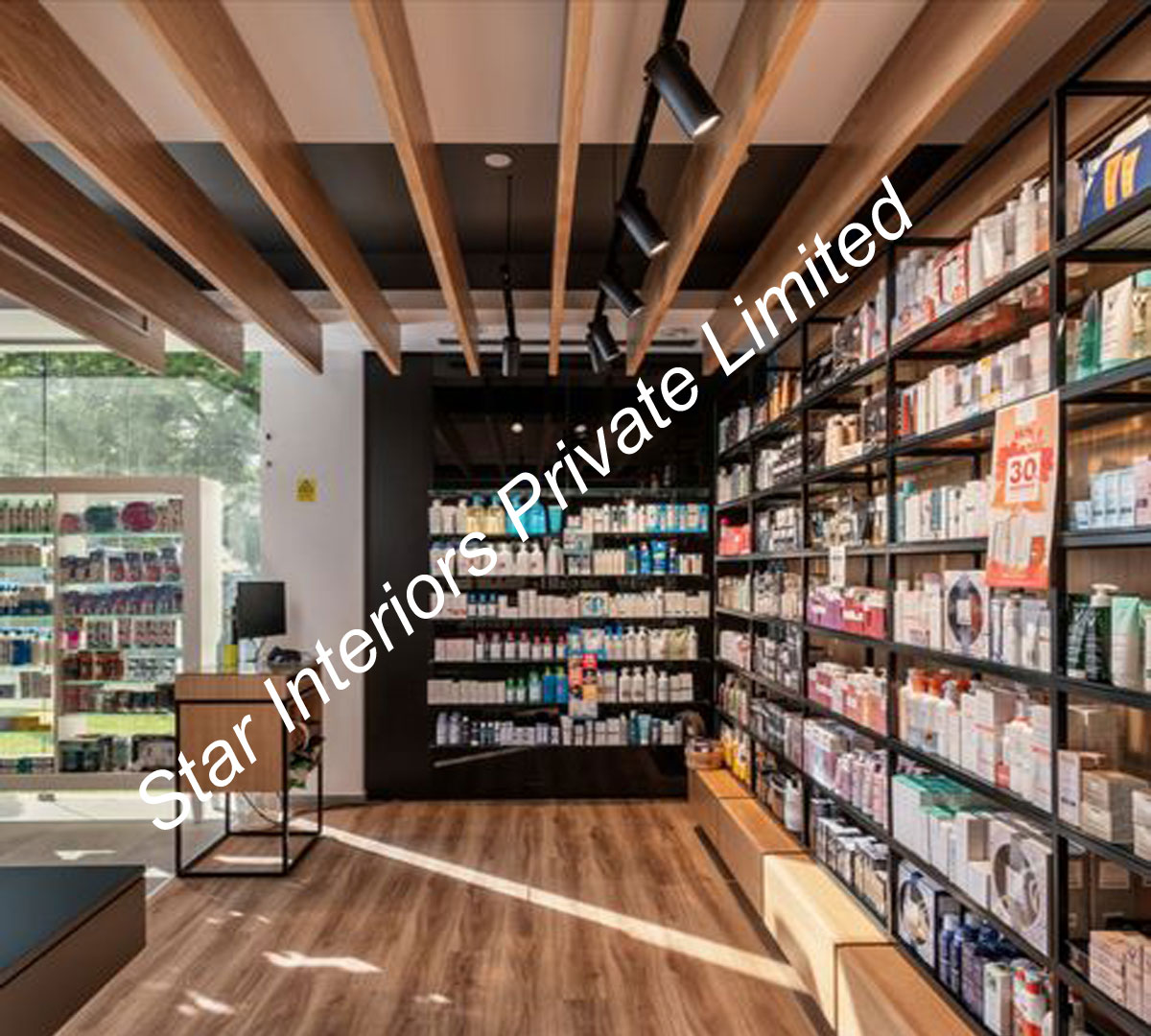 Custom cosmetic fixtures